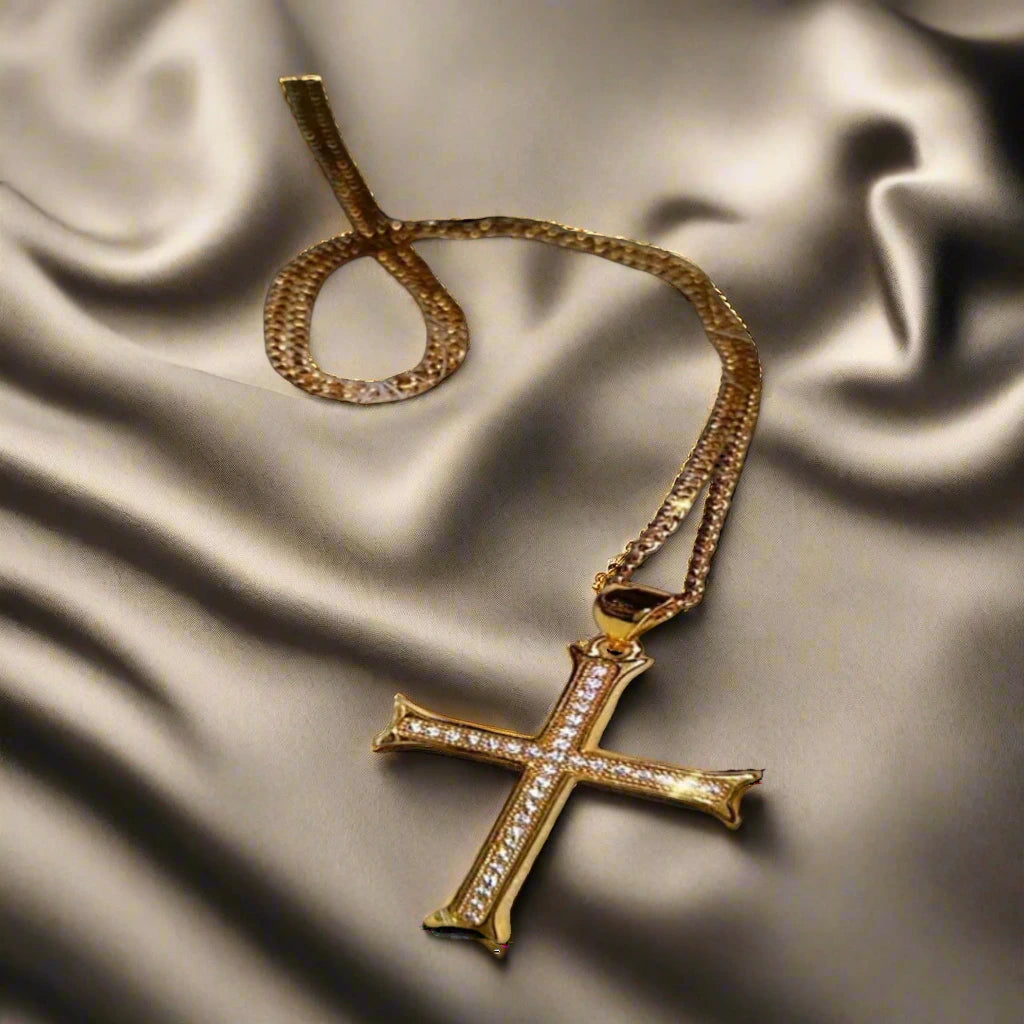 Rhinestone Simple Cross Necklace With Rhinestones