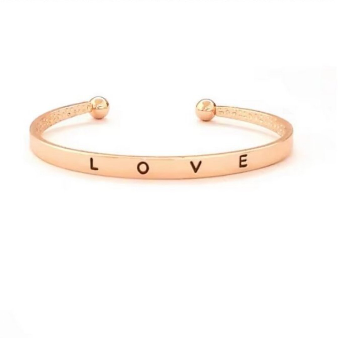 Stylish Engraved Love Bracelet - 3 Colors