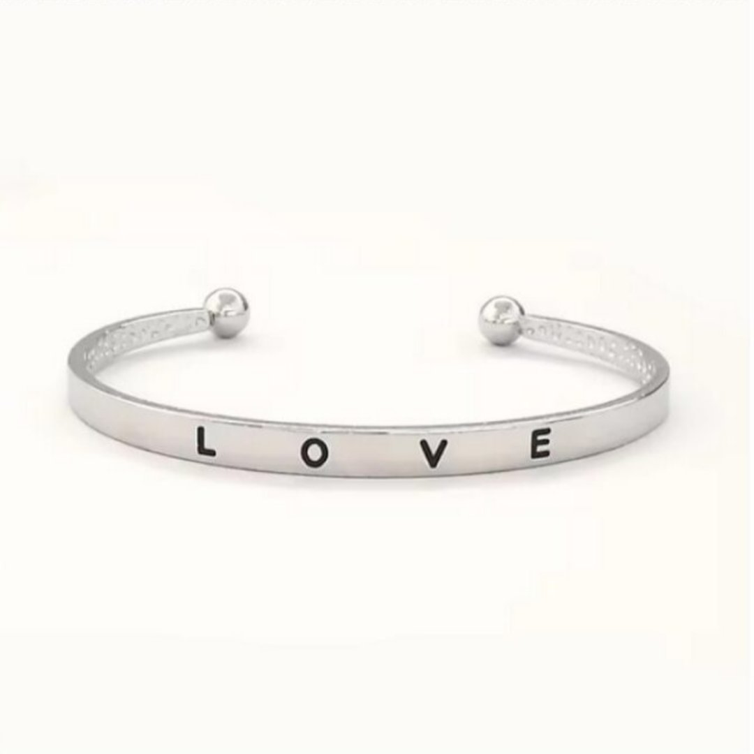 Stylish Engraved Love Bracelet - 3 Colors