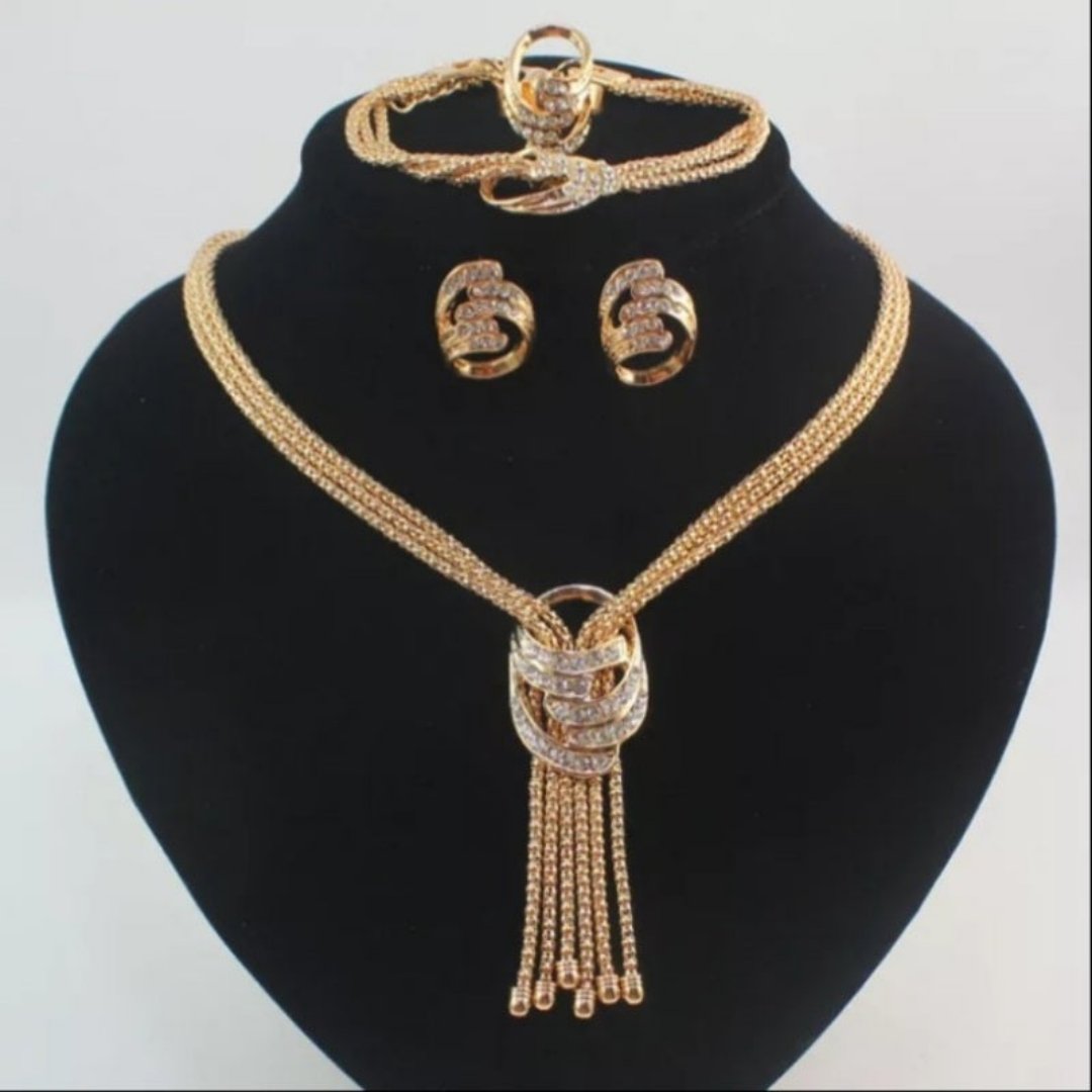 Trendy African Twist Set