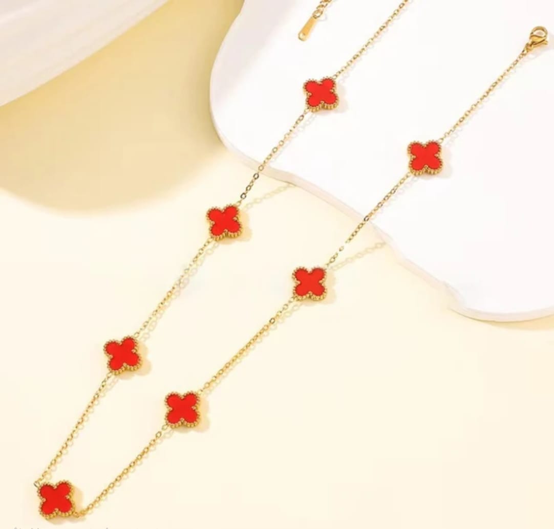 Dainty Gold Clover Pendant Necklace - Red