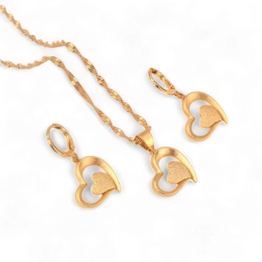 United in Love Heart Set