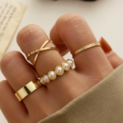 Classic Pearl & Gold Ring Set