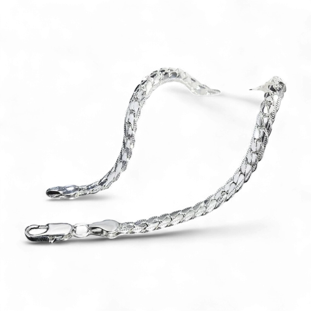 Beautiful Elegant Snake Bracelet