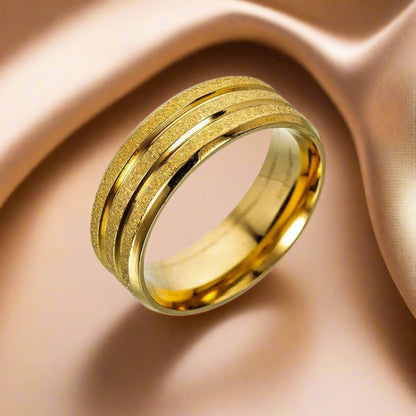 Classic Charm Rows Ring