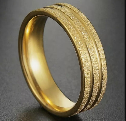 Classic Charm Rows Ring