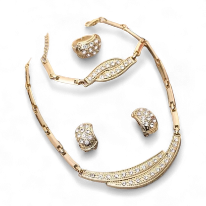 Delicate Elegant Rhinestones Set