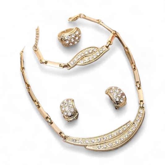 Delicate Elegant Rhinestones Set