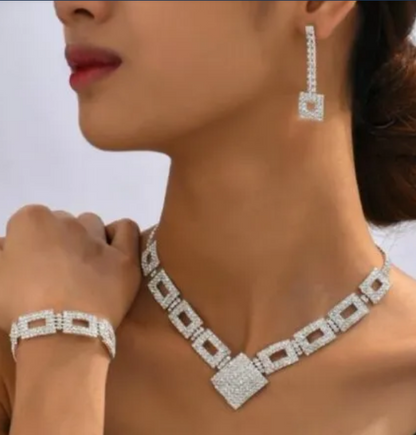Diamond Square Shaped Set
