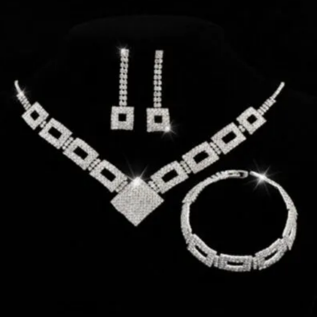 Diamond Square Shaped Set