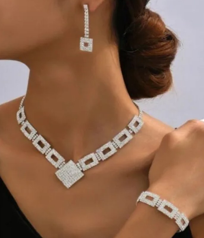 Diamond Square Shaped Set