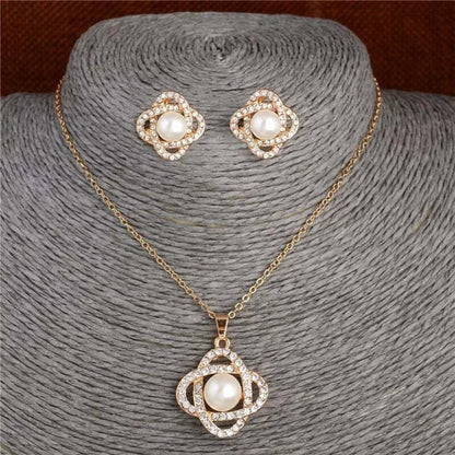 Elegant Pearl Flower Jewelry Set