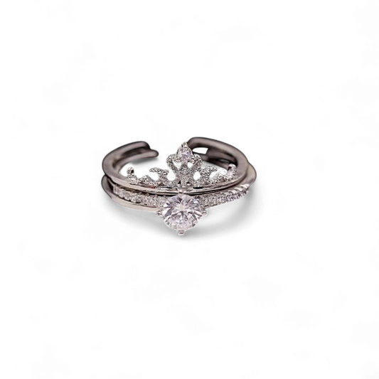 Exquisite Crown Crystal Ring