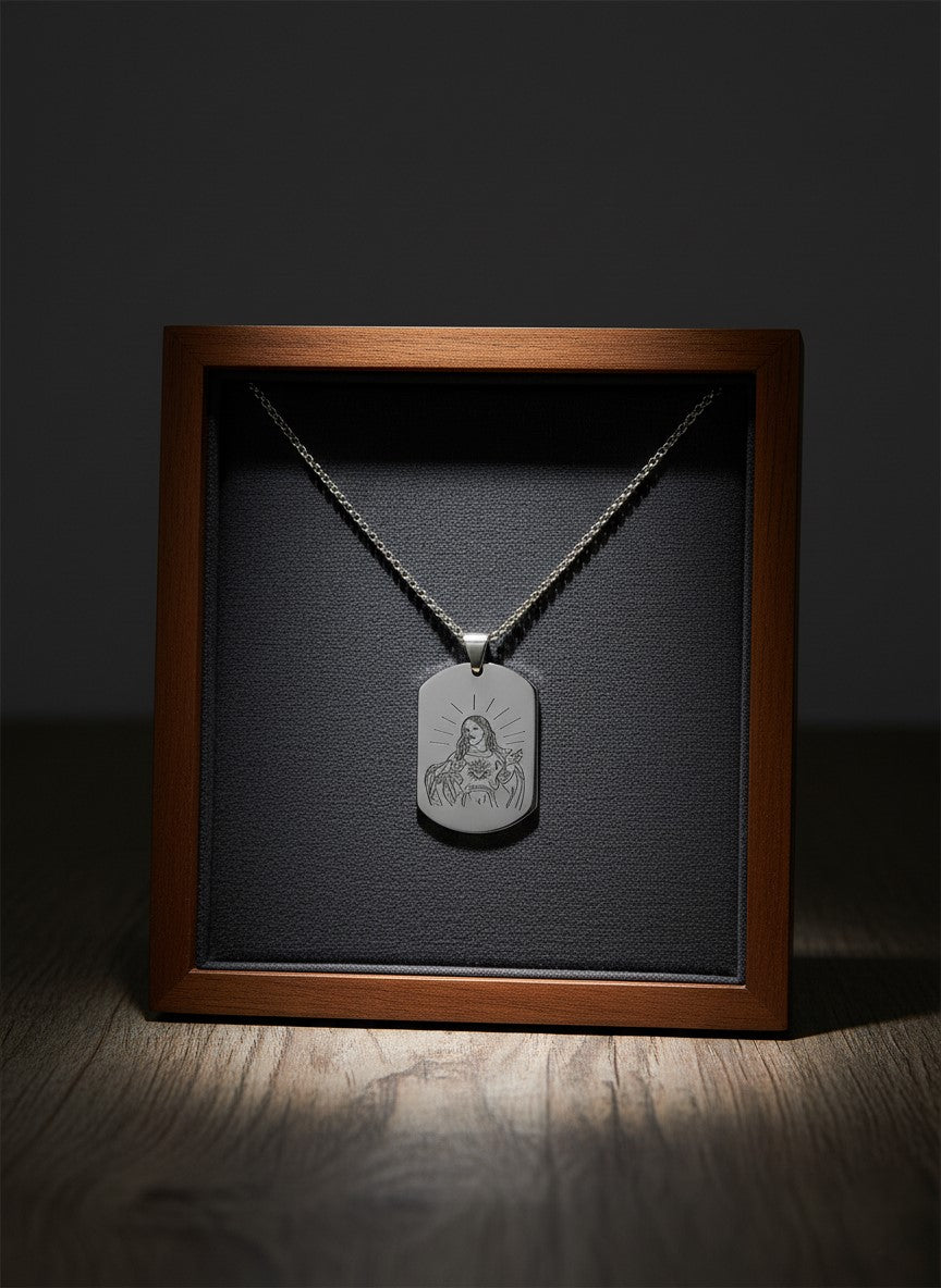 Lovely Jesus Christ Pendant Necklace