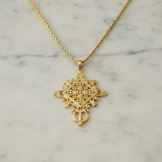 Luxurious Design Crosses Necklace