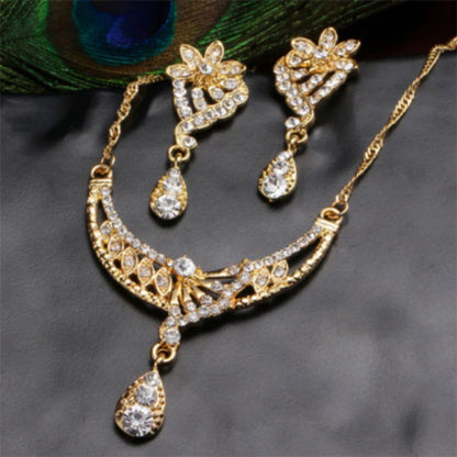 Luxurious Diamond Drop Jewelry Set