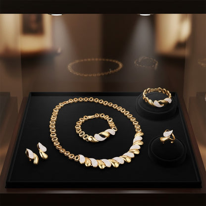 Luxurious Trendy Crystal Set