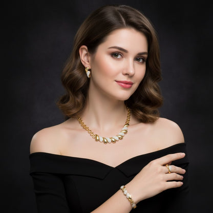 Luxurious Trendy Crystal Set