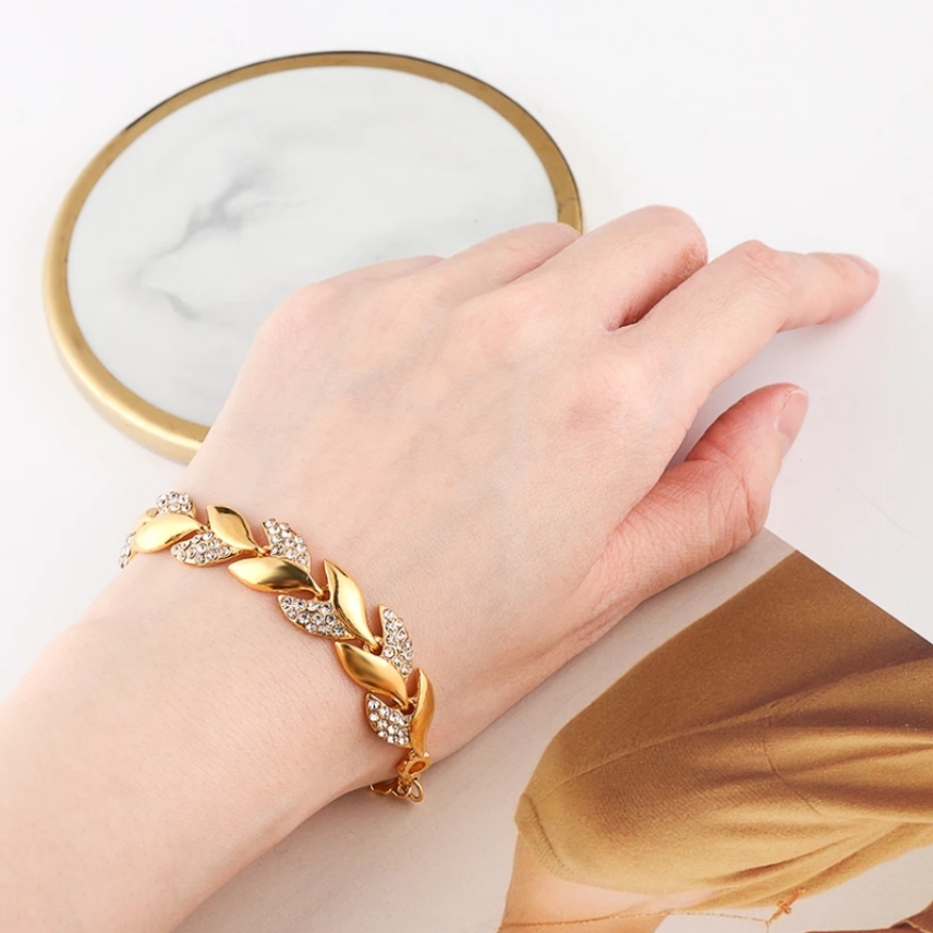 Luxury Braided Leaf Bracelet