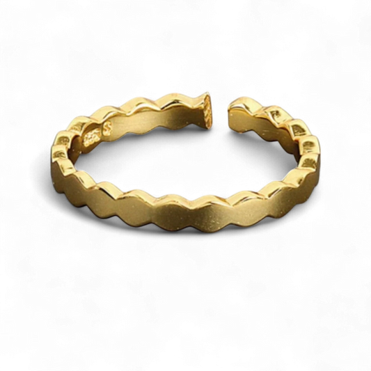 Wave Shape Ring